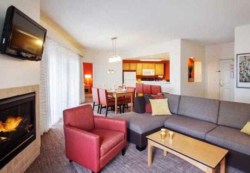 Sonesta Es Suites Phoenix Goodyear Exterior photo
