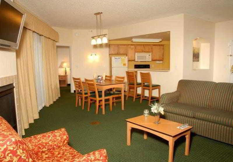 Sonesta Es Suites Phoenix Goodyear Exterior photo